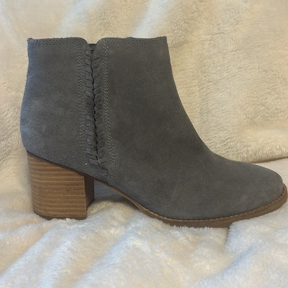 Blondo waterproof booties, size 9 color gray - Picture 6 of 10